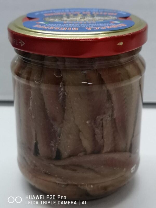 Anchovies marinated in sunflower oil 212gr tray